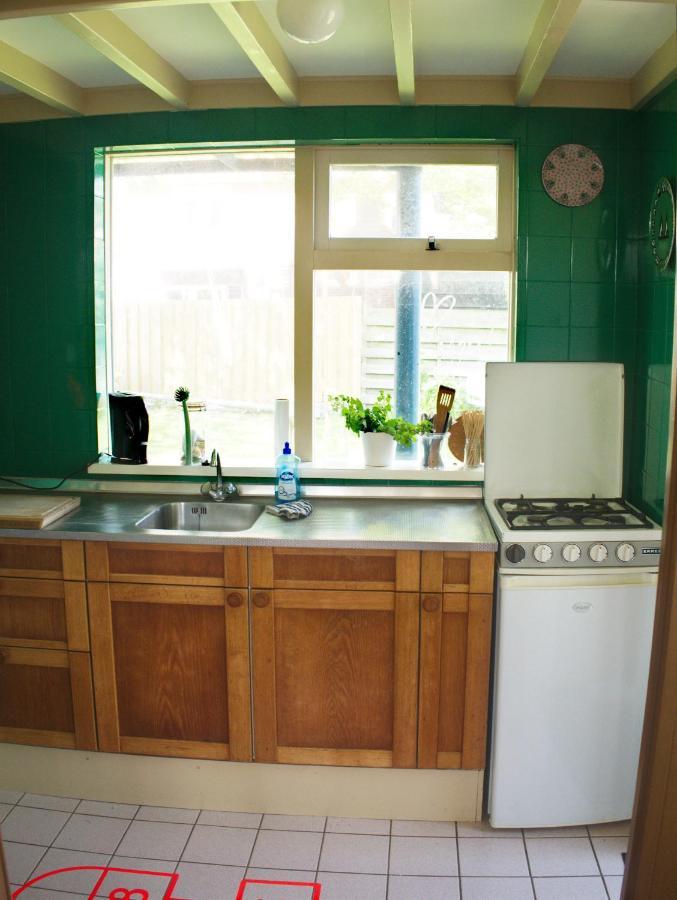 Small, Cute And Cozy Little Holiday Home Hippolytushoef Exteriör bild